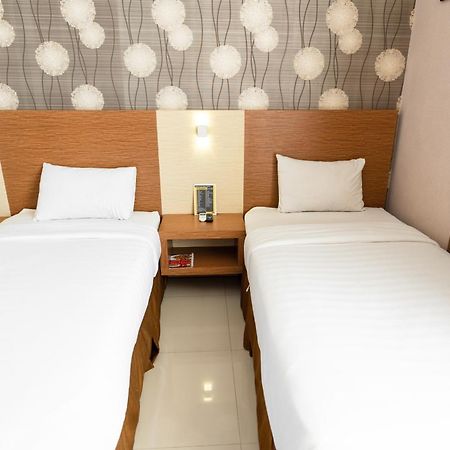 Neo Cempaka Hill Hotel Jember Luaran gambar