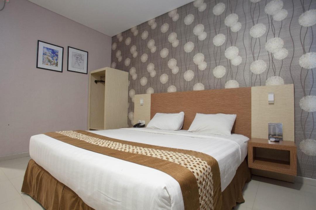 Neo Cempaka Hill Hotel Jember Luaran gambar