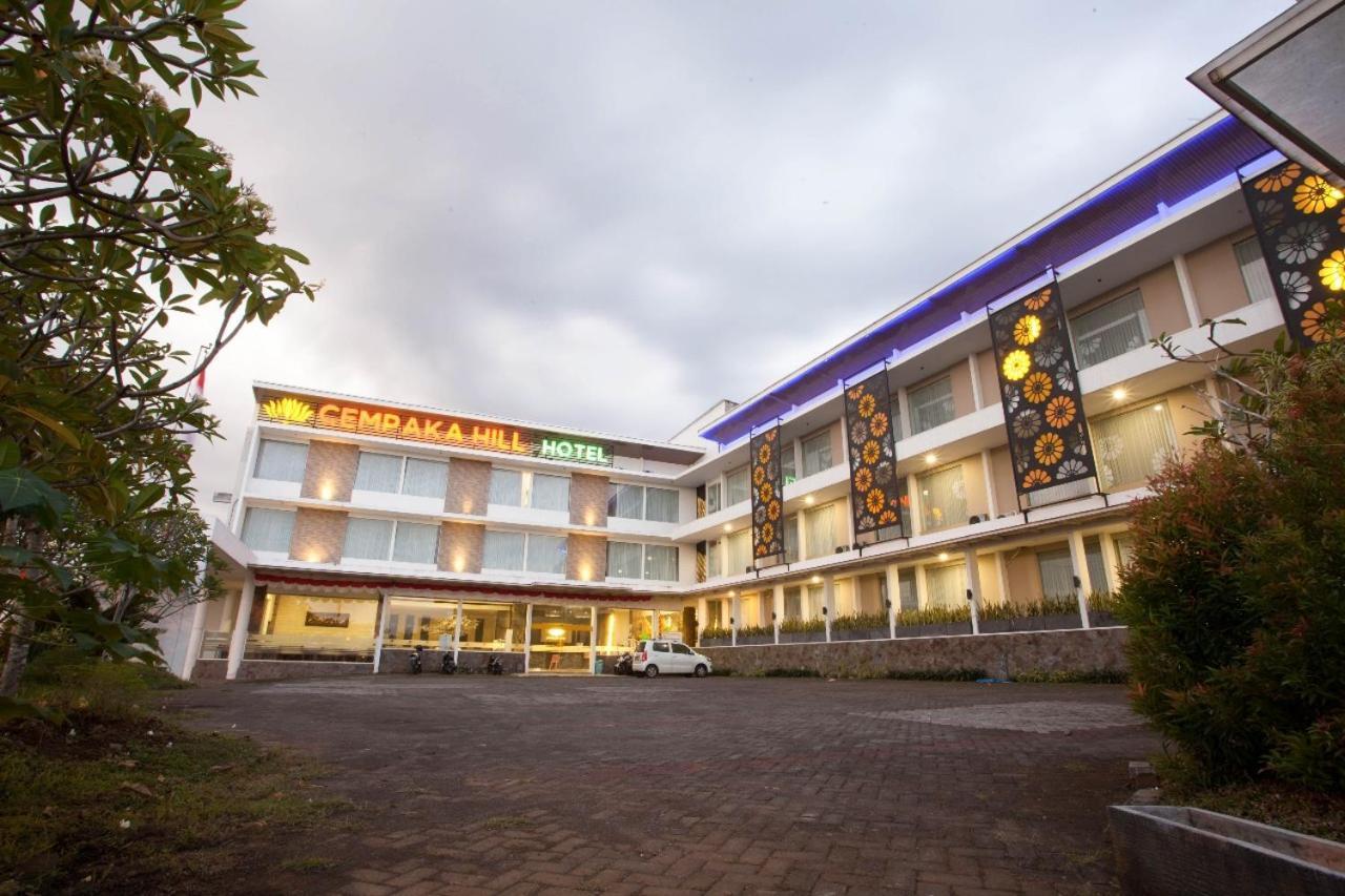Neo Cempaka Hill Hotel Jember Luaran gambar