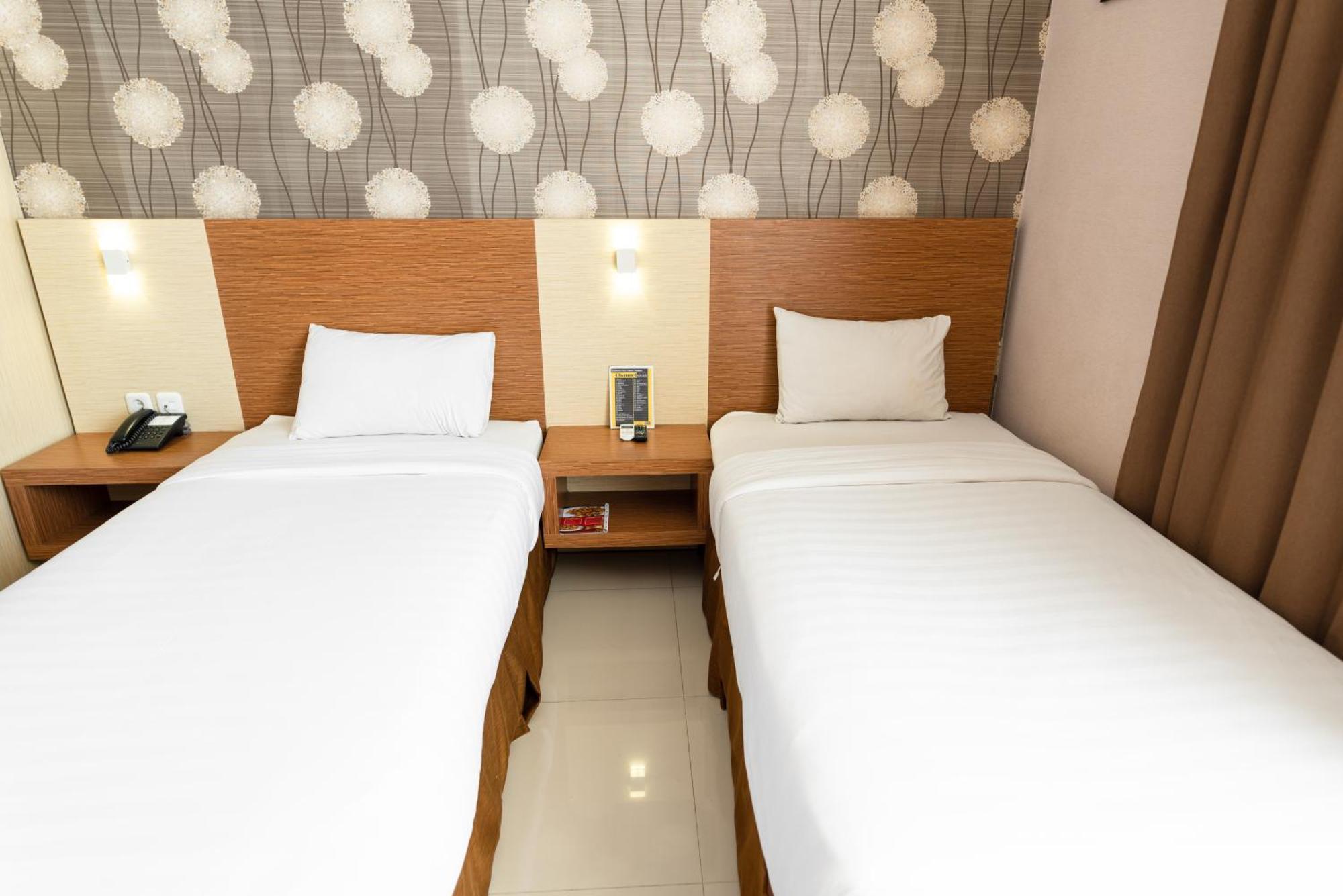 Neo Cempaka Hill Hotel Jember Luaran gambar